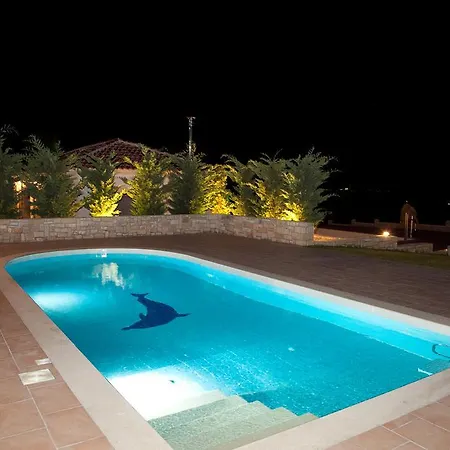 Ameadros Vila Mantzavináta